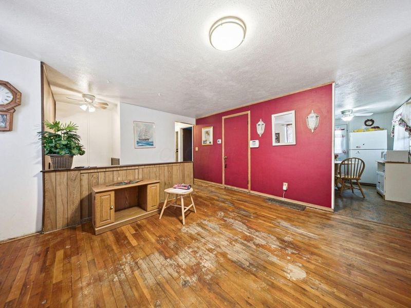 4020 Briggs Road, Columbus, OH 43228 Photo 6