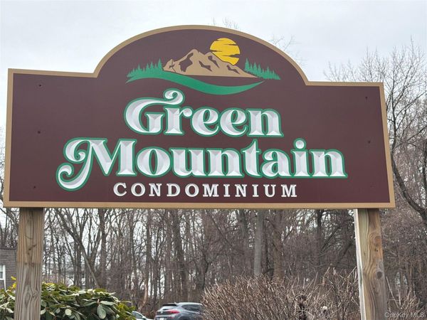 23 Crescent Drive, Unit 90, Thiells, NY 10984