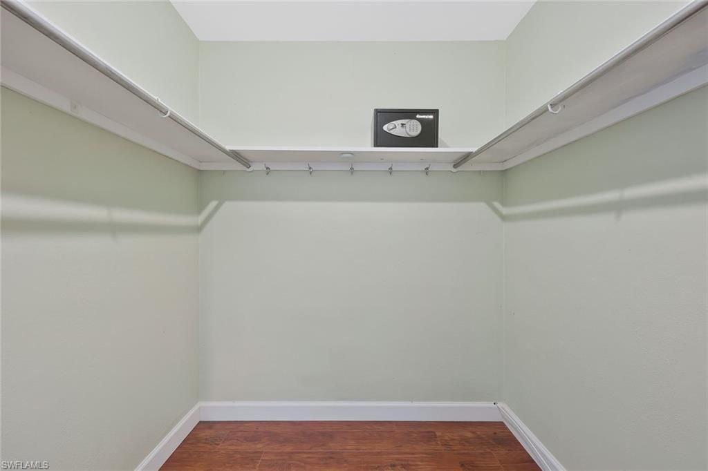 523 E Valley Dr, Bonita Springs, FL 34134 Photo