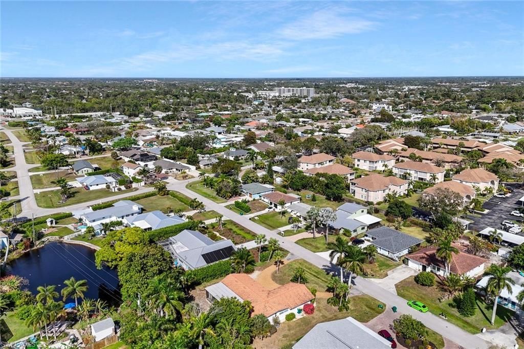 523 E Valley Dr, Bonita Springs, FL 34134 Photo