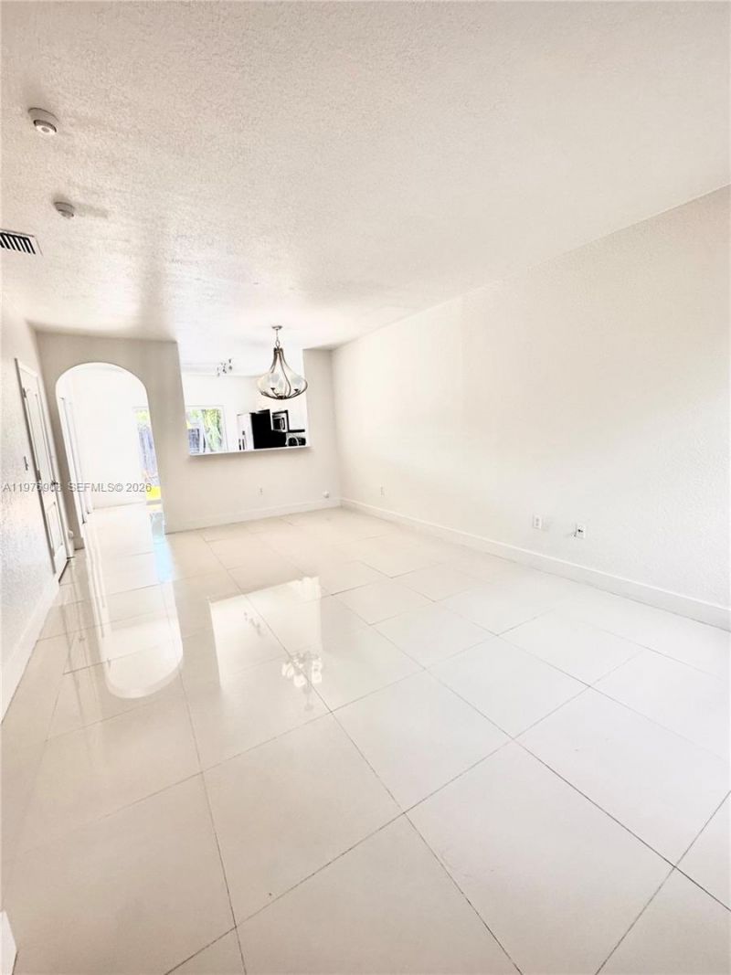 17046 SW 137th Pl, Unit 17046, Miami, FL 33177 Photo