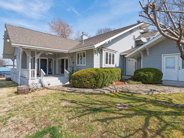 413 Lake Front Street , Disney, OK 74340