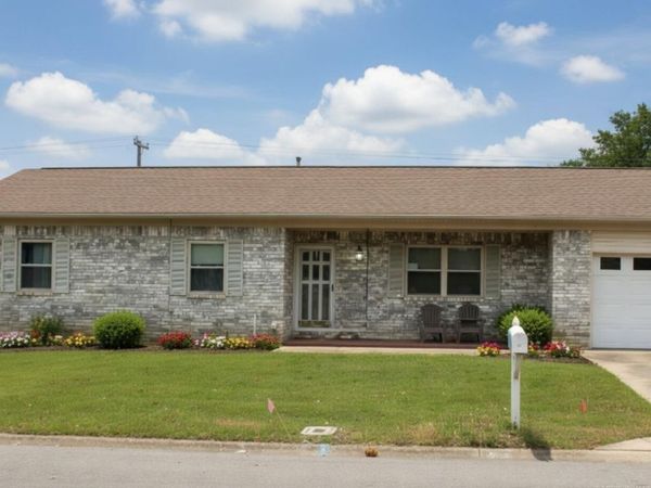 50 Sherwood Loop, Searcy, AR 72143