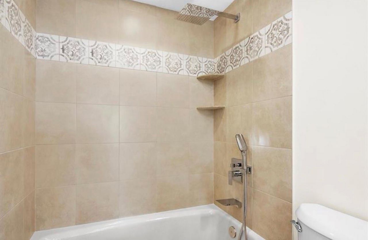 2400 Presidential Way, Unit PH2, West Palm Beach, FL 33401 Photo