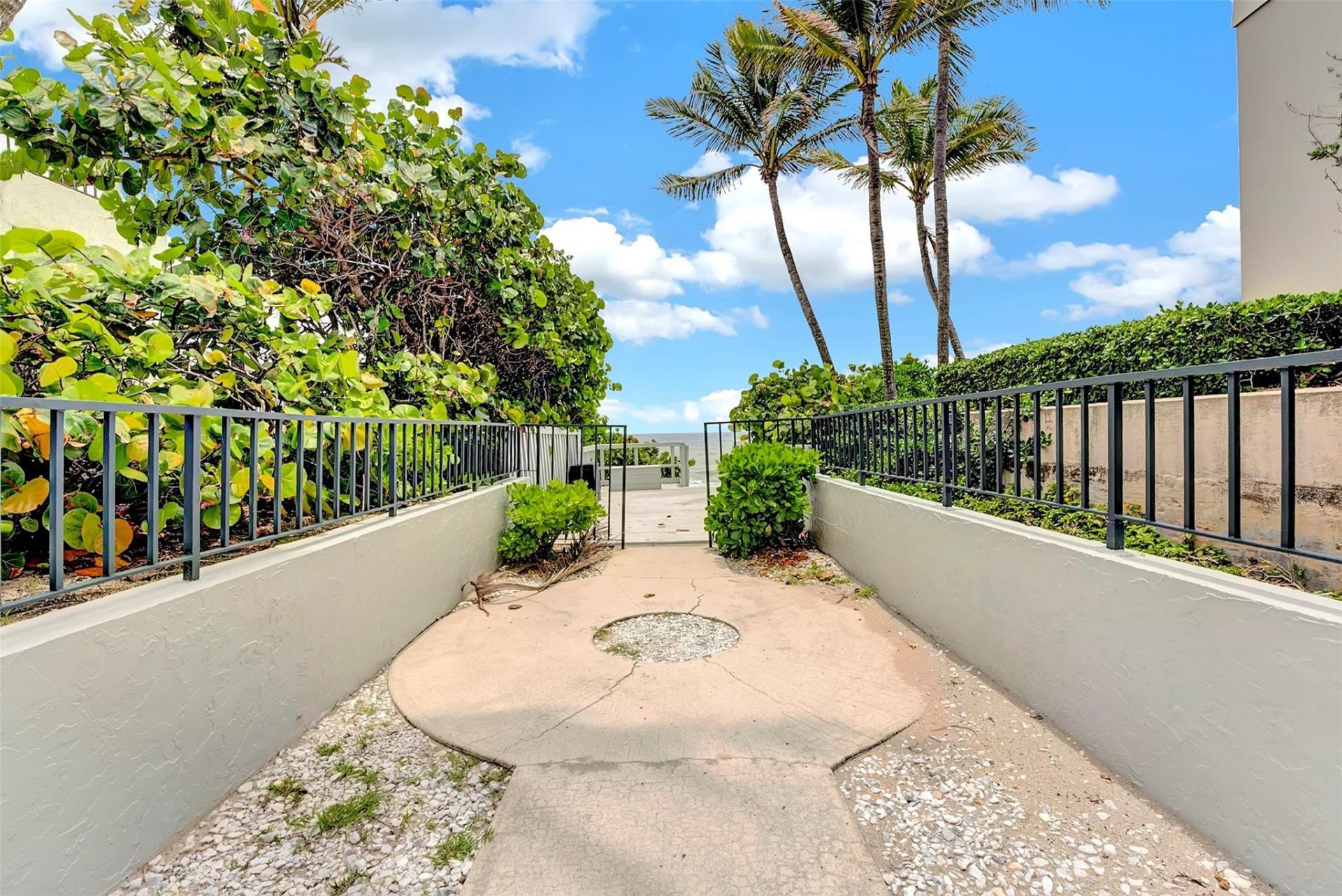 4310 S Ocean Blvd, Unit B, Highland Beach, FL 33487 Photo