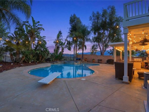 43084 Knightsbridge Way, Temecula, CA 92592