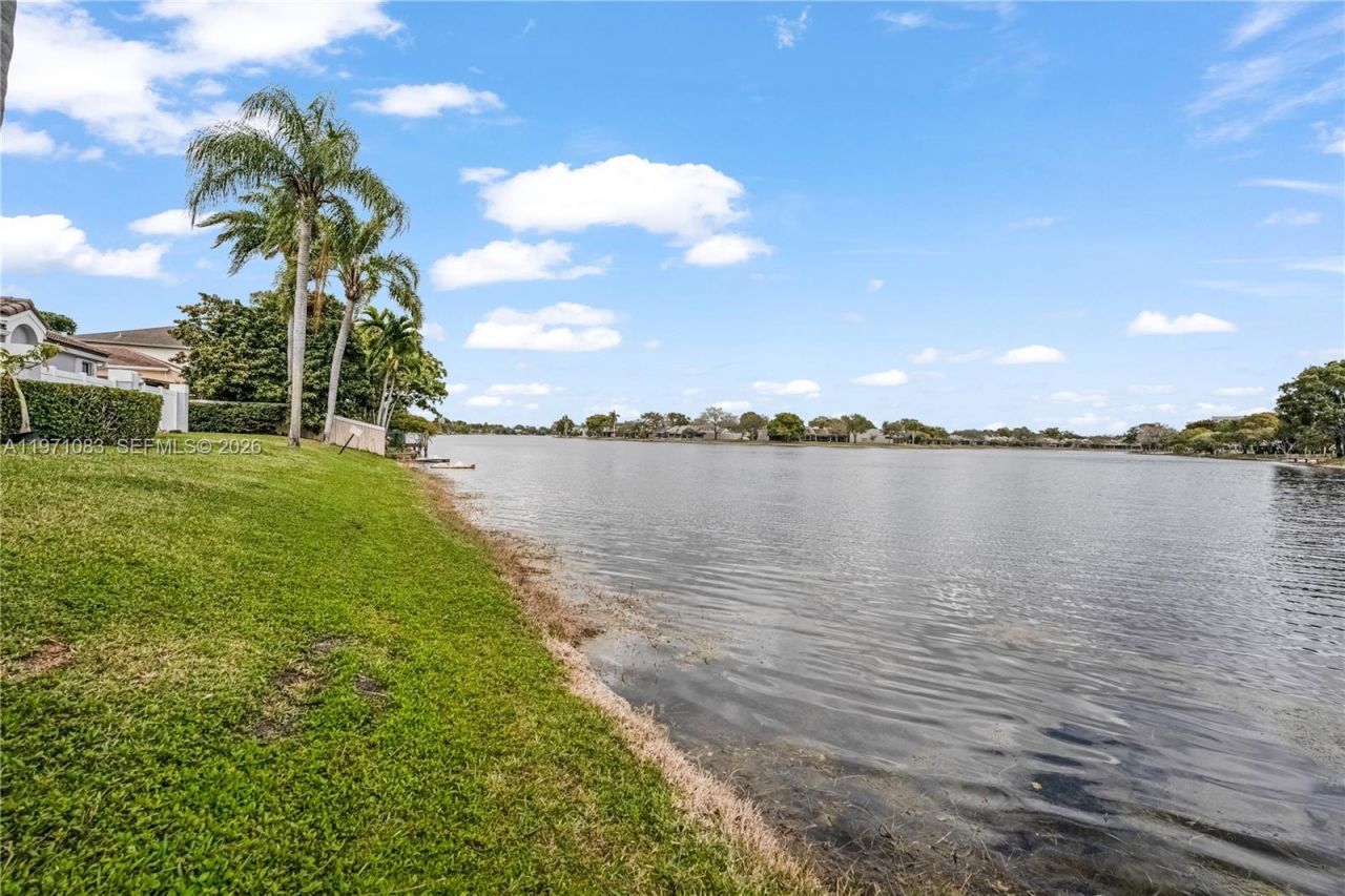 11625 NW 11th St , Unit 11625, Pembroke Pines, FL 33026 Photo