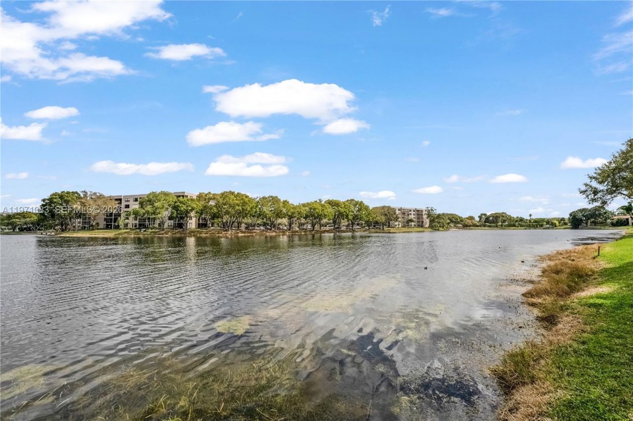 11625 NW 11th St , Unit 11625, Pembroke Pines, FL 33026 Photo