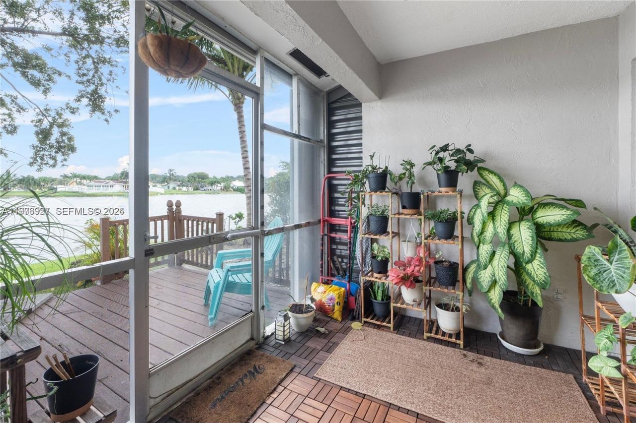 796 Banks Rd , Unit 796, Coconut Creek, FL 33063 Photo