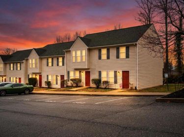 716 Leesville Road, Lynchburg, VA 24502