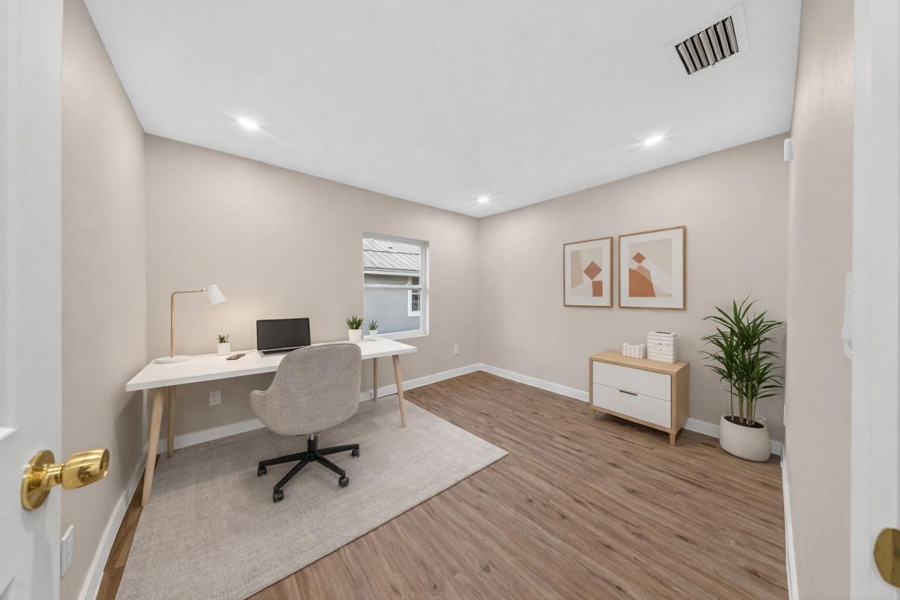 712 SE Bayou Avenue, Stuart, FL 34994 Photo