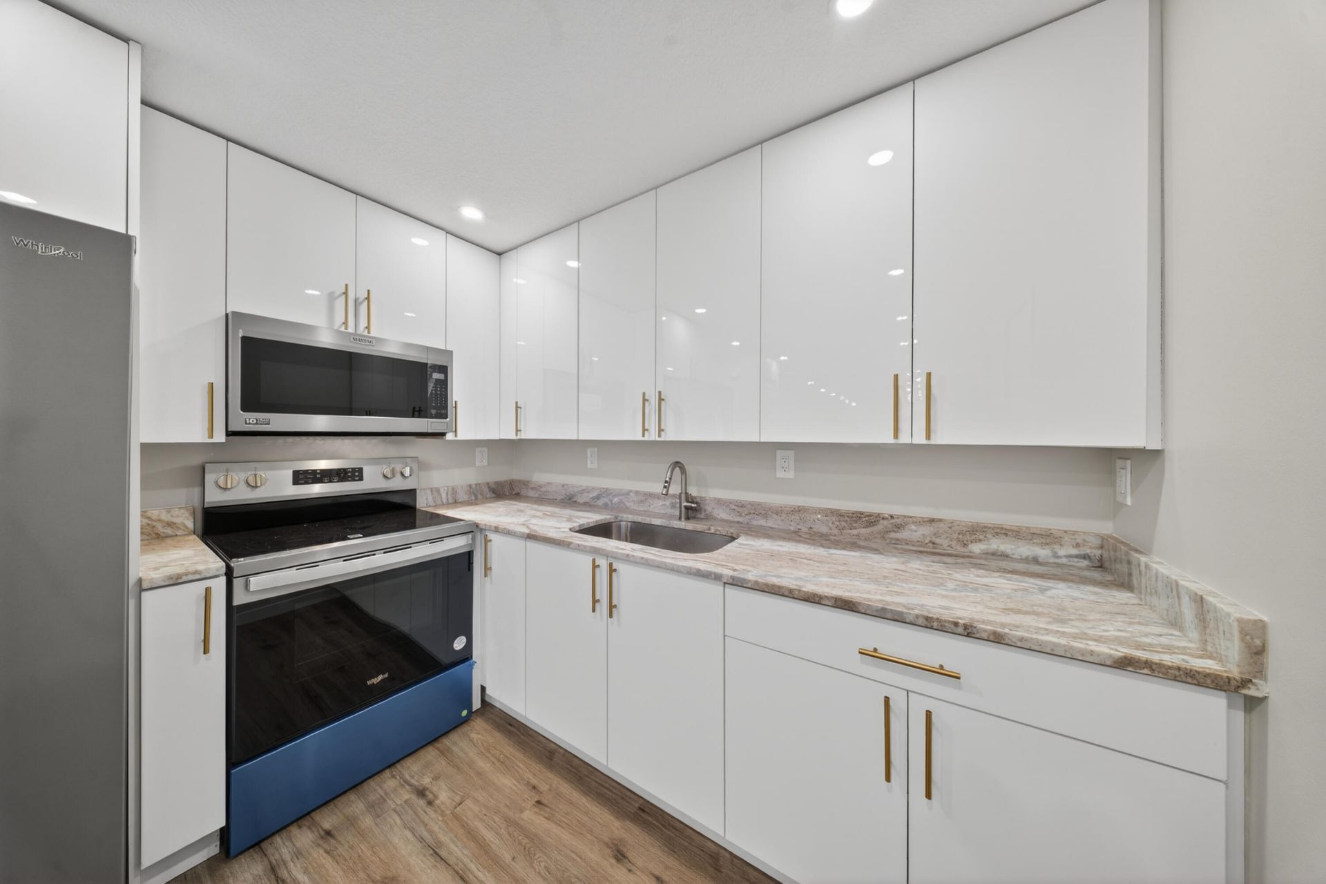 712 SE Bayou Avenue, Stuart, FL 34994 Photo