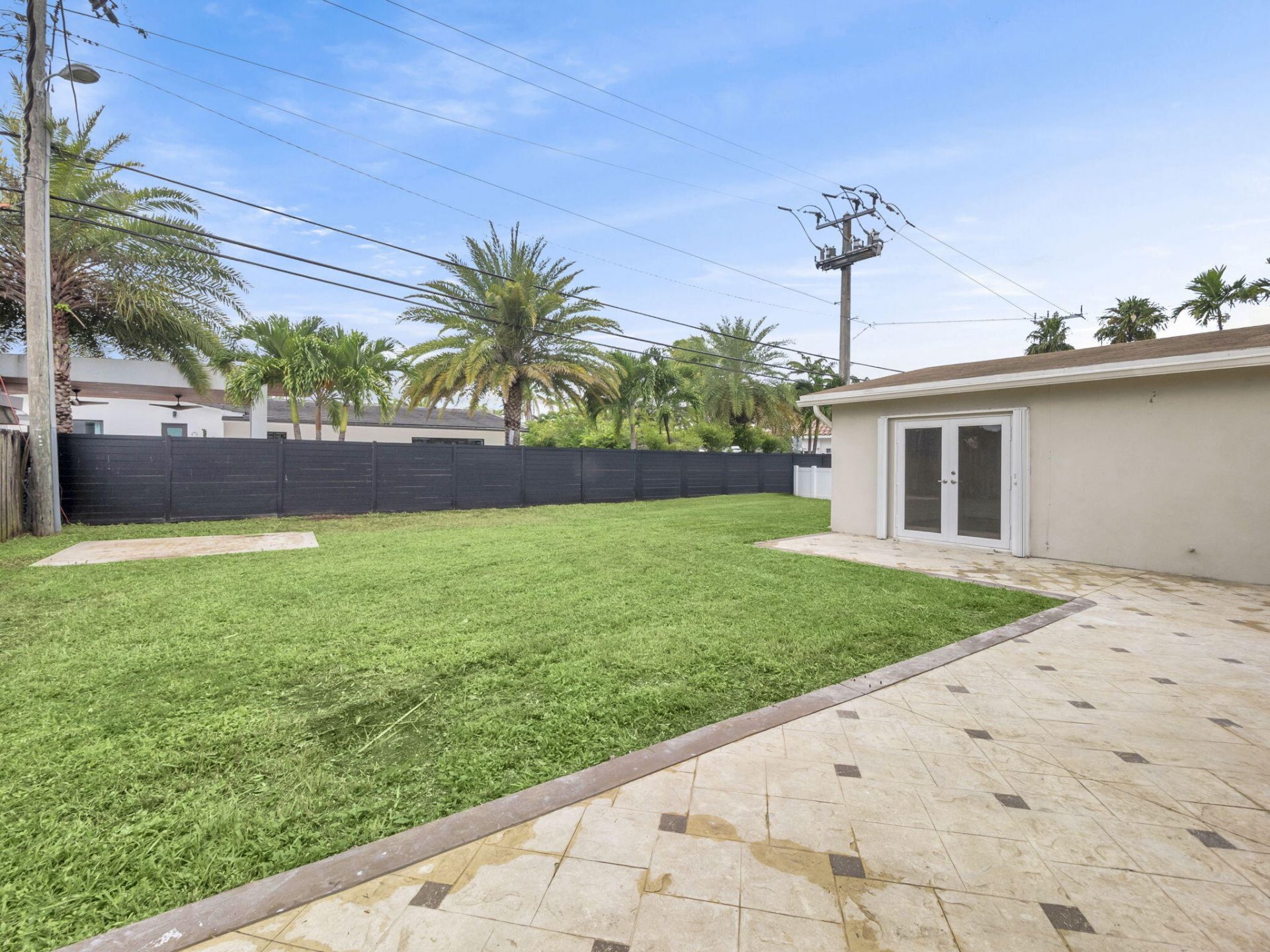 21020 Highland Lakes Boulevard, Miami, FL 33179 Photo