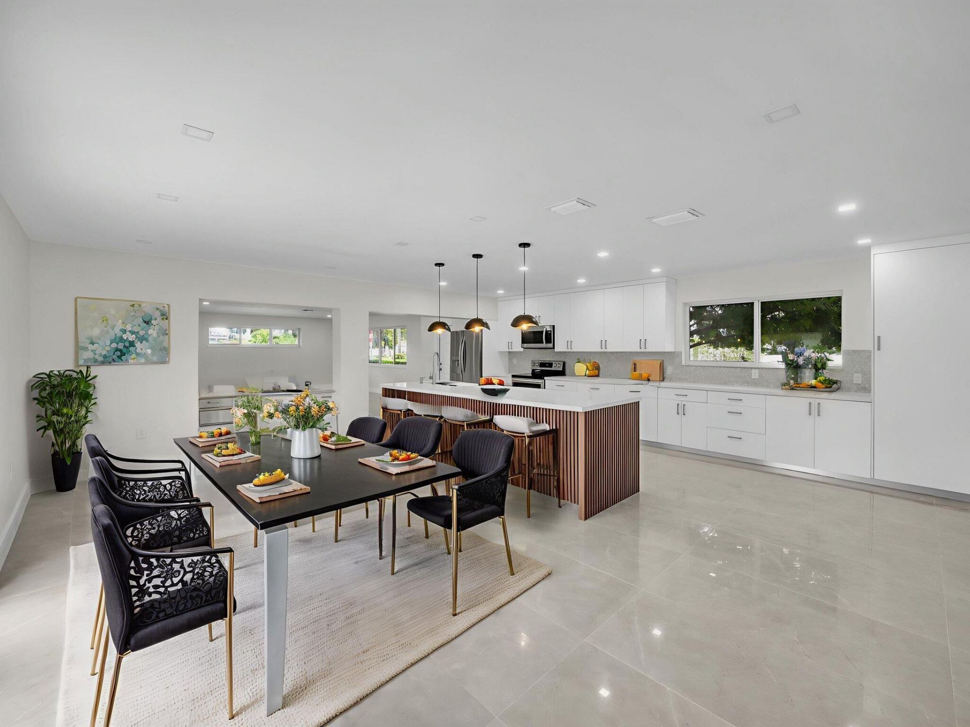 21020 Highland Lakes Boulevard, Miami, FL 33179 Photo