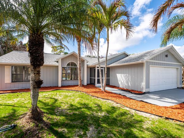 2482 SW Avondale Street, Port Saint Lucie, FL 34984