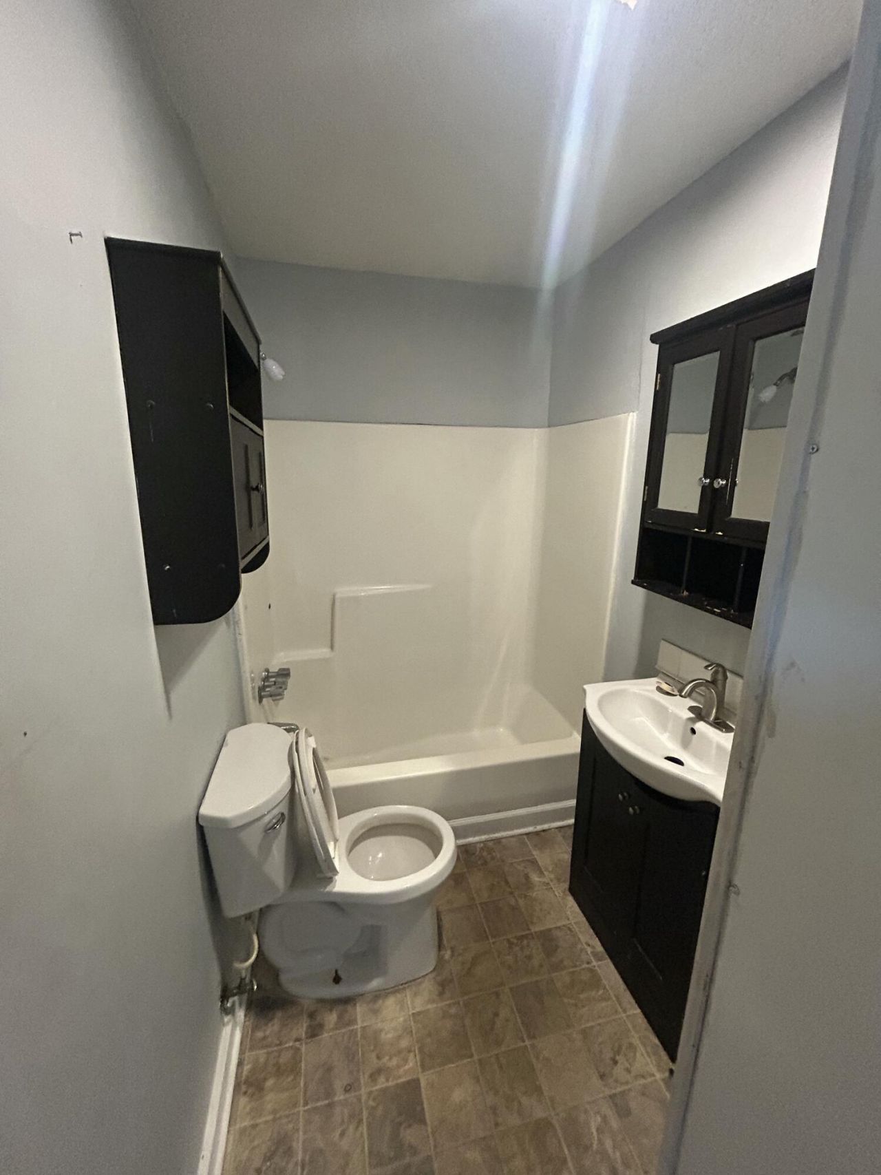 12 Sheppard Street Photo 13