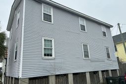 12 Sheppard Street photo 4