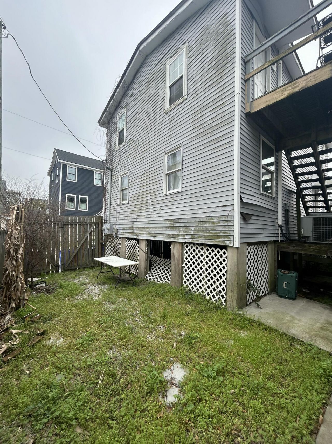 12 Sheppard Street Photo 4
