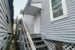 12 Sheppard Street photo 4