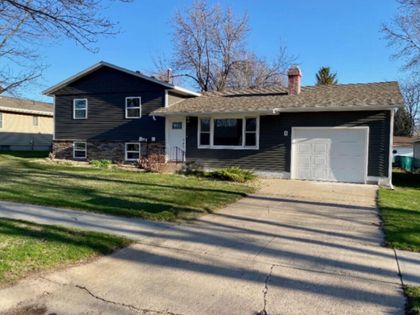 310 E 13th Ave Mitchell, SD 57301