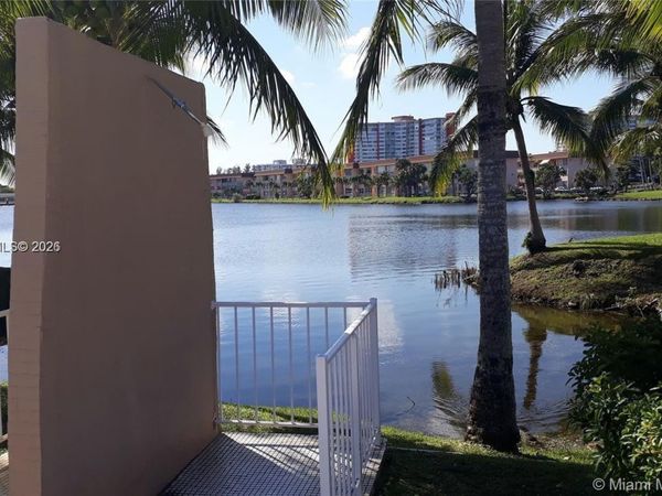 1540 NE 191st St , Unit 244, Miami, FL 33179