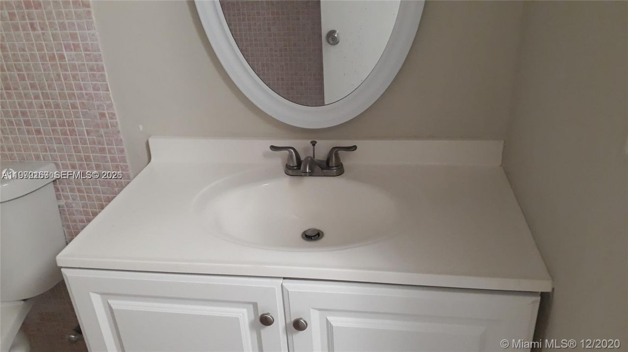 1540 NE 191st St , Unit 244, Miami, FL 33179 Photo