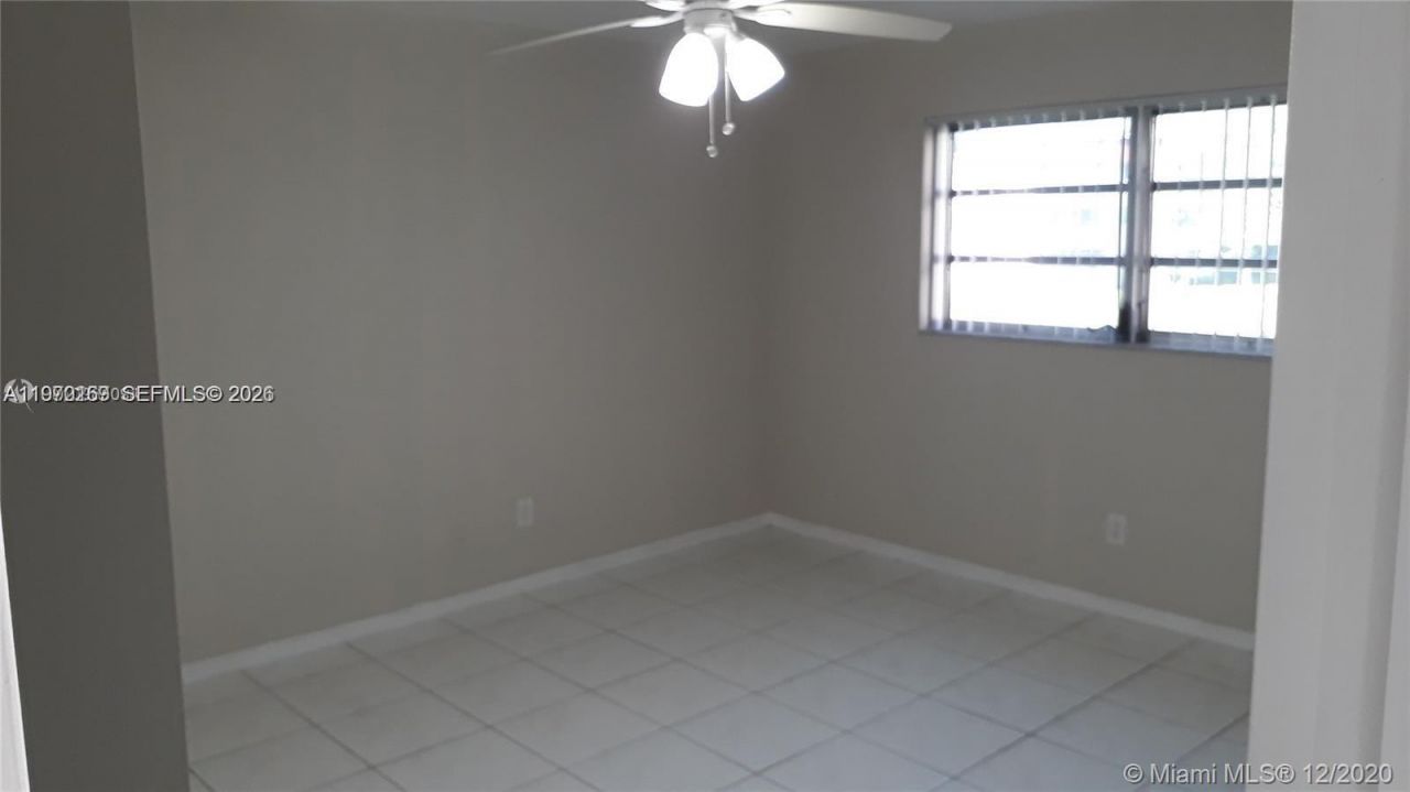 1540 NE 191st St , Unit 244, Miami, FL 33179 Photo