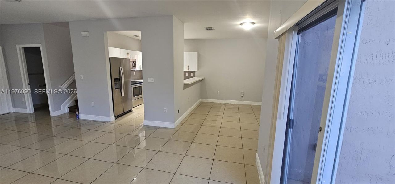 3389 NE 4th St , Homestead, FL 33033 Photo