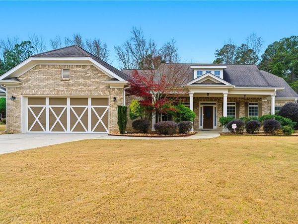 2597 Misty Rose Lane, Loganville, GA 30052