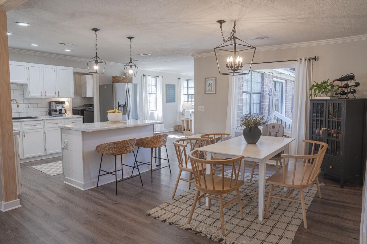 105 Cynthia Lane Photo 10