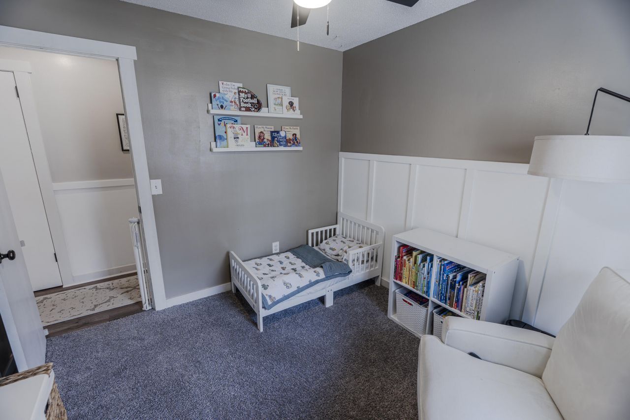 105 Cynthia Lane Photo 32