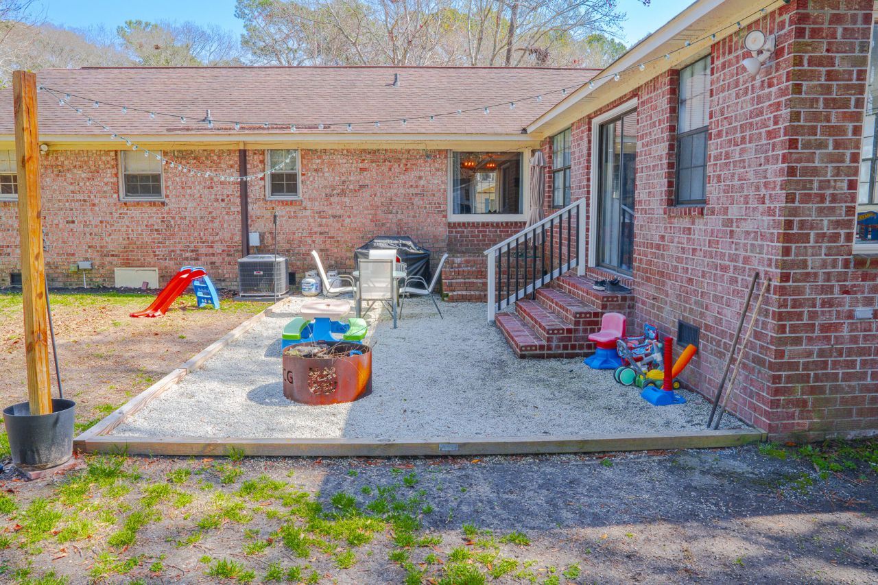 105 Cynthia Lane Photo 49