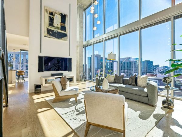 301 Demonbreun St, Unit 2016, Nashville, TN 37201