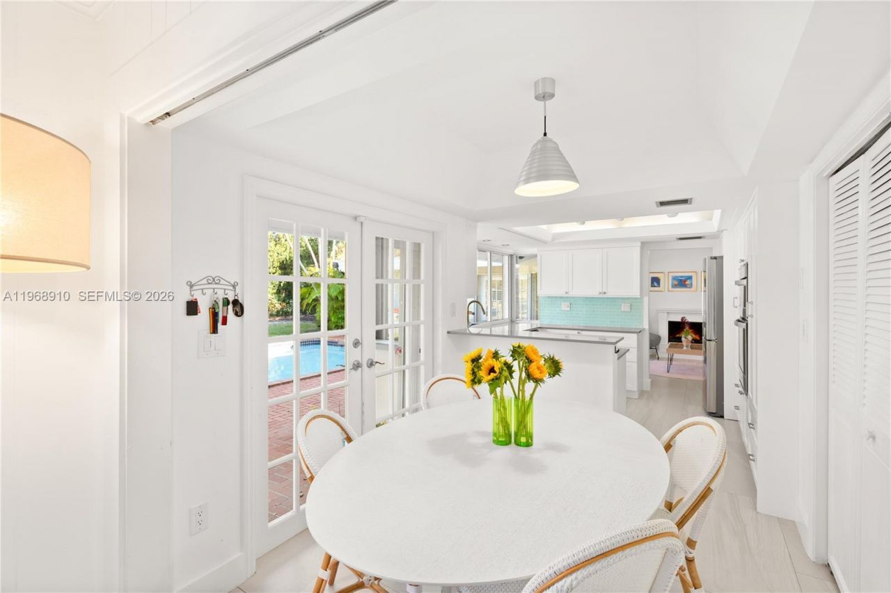 17341 SW 74th Ave , Palmetto Bay, FL 33157 Photo