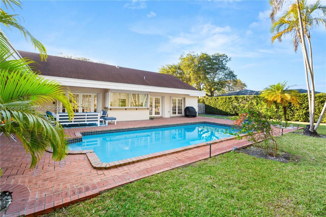 17341 SW 74th Ave , Palmetto Bay, FL 33157 Photo