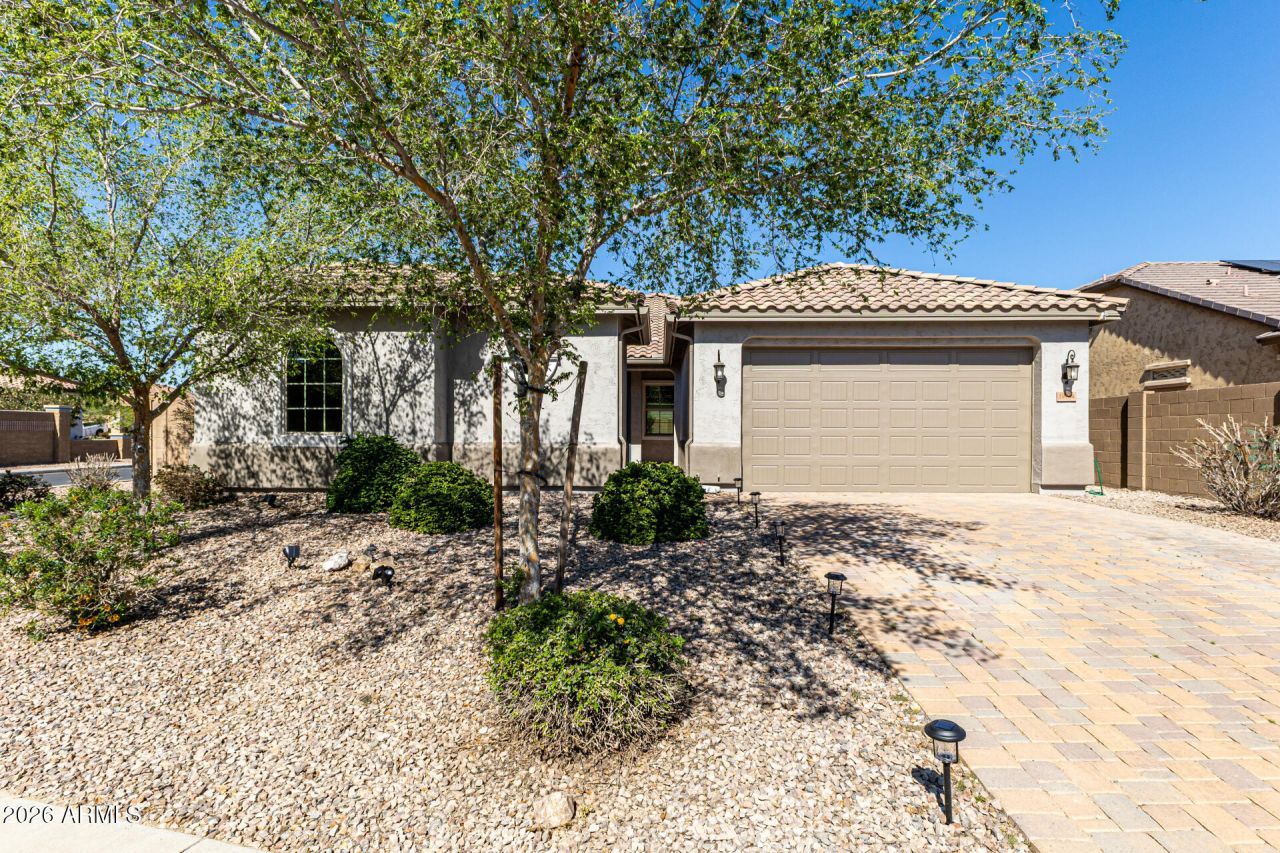 19744 W Sherman Street, Buckeye, AZ 85326 Main Photo