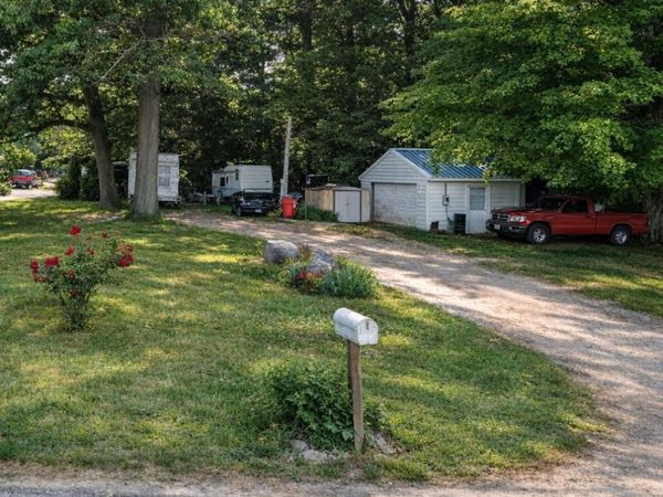 10041 S Mason Drive, Grant, MI 49327