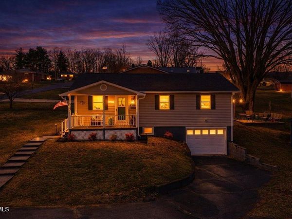 308 Hunt Avenue, Church Hill, TN 37642