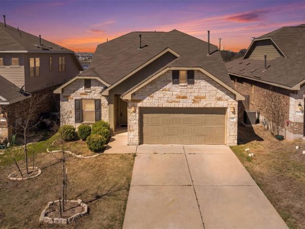 209 Shale CIR, Buda, TX 78610