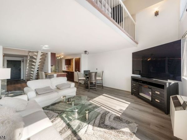 40 Fayette St, Perth Amboy, NJ 08861