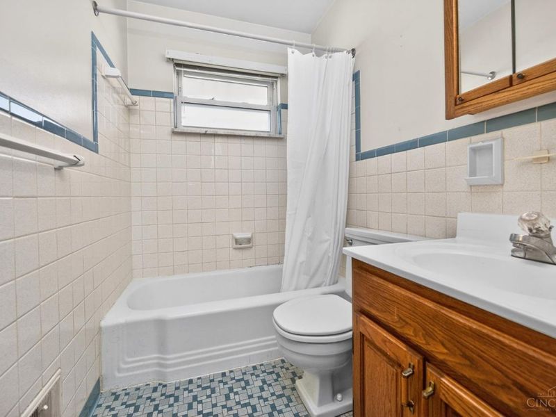 6751 Rutherford Court, Colerain Township, OH 45239 Photo 18