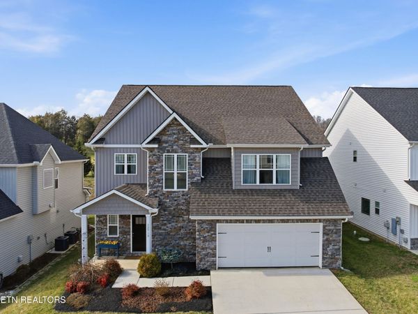 12713 Myrtle Ridge Lane, Knoxville, TN 37932