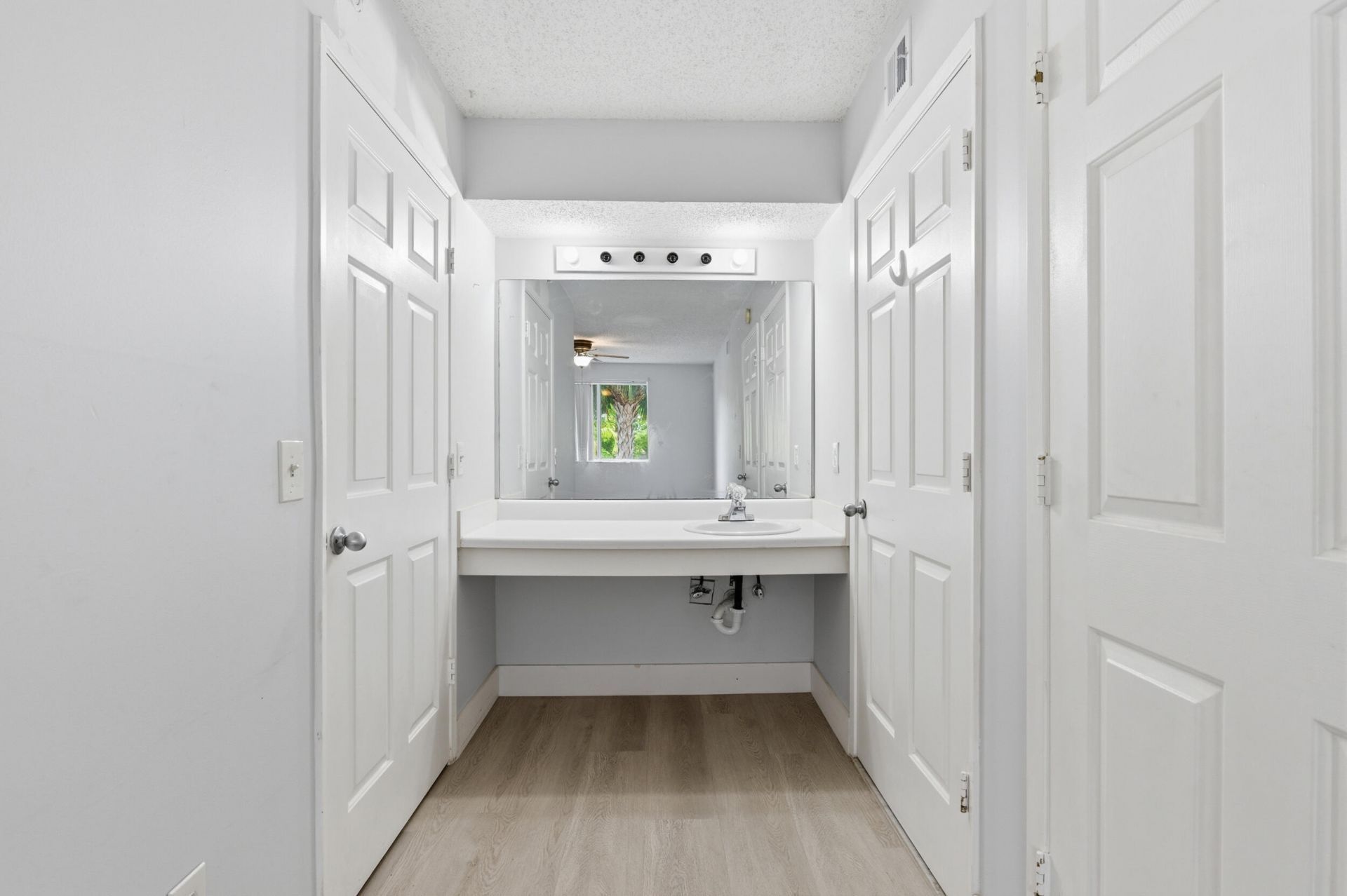 Please Call For Address, Davie, FL 33328 Photo