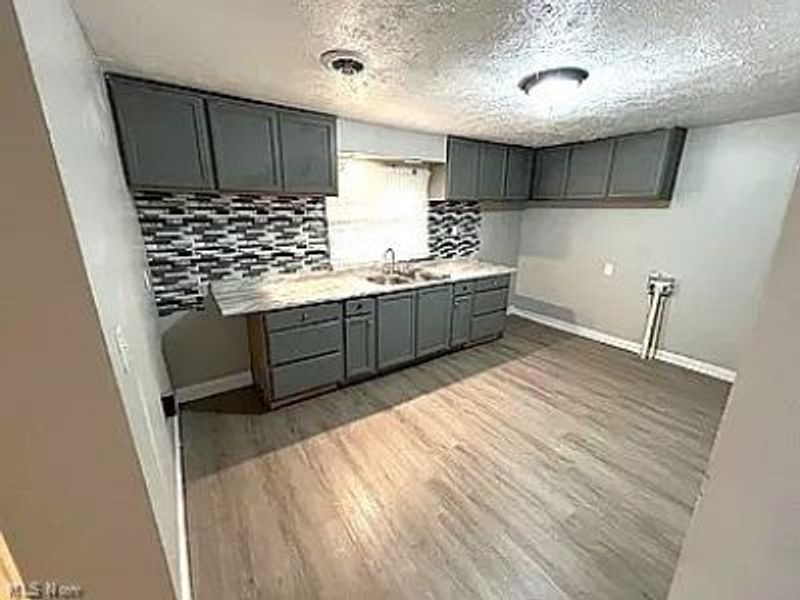 3328 W 61st Street, Cleveland, OH 44102 Photo 3