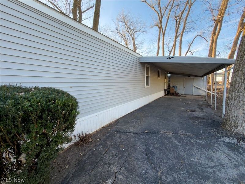 118 Driftwood Drive, Port Clinton, OH 43452 Photo 2