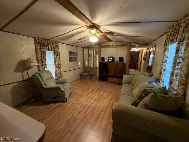 118 Driftwood Drive, Port Clinton, OH 43452 Photo 6