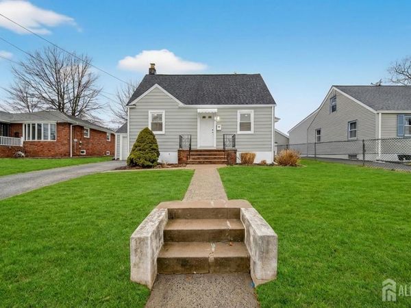 33 Cornell Street, Avenel, NJ 07001