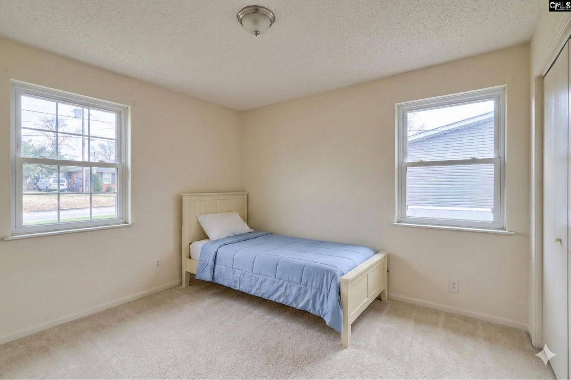 211 Woodvine Drive Photo 18