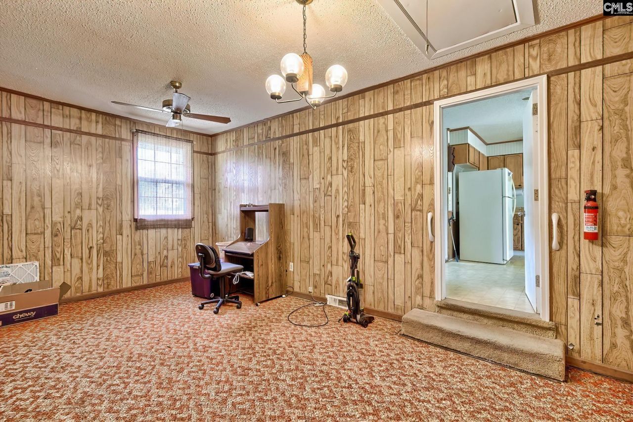 211 Woodvine Drive  Photo 20