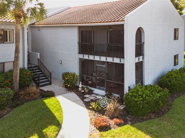 6326 GRAND BAHAMA CIRCLE, Unit H, TAMPA, FL 33615